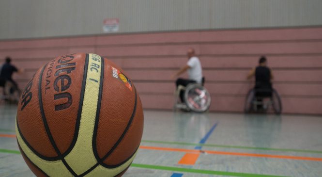 [Nachgereicht] Aufstieg! Die Rollstuhlbasketballmannschaft steigt ungeschlagen in die Oberliga West auf!